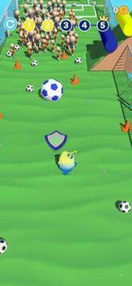 小鸟踢足球截图2